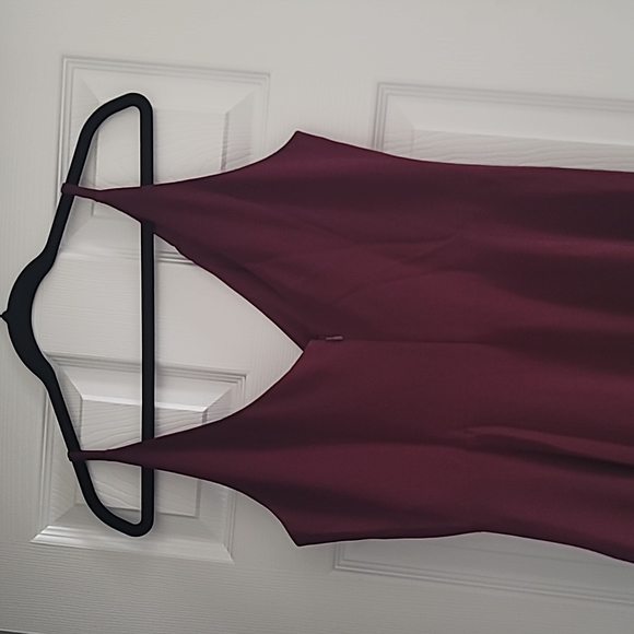 Dress The Population Burgundy Jordan Dress - Picture 4 of 5